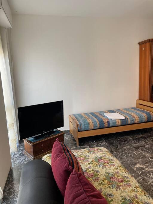Iris Hosting Appartamenti Per Famiglie Favaro Veneto Exteriör bild